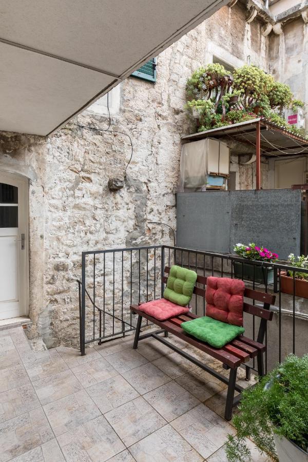 Apartments Kaleta Split Bagian luar foto