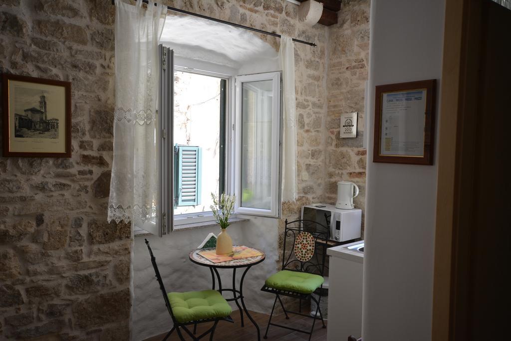 Apartments Kaleta Split Bagian luar foto